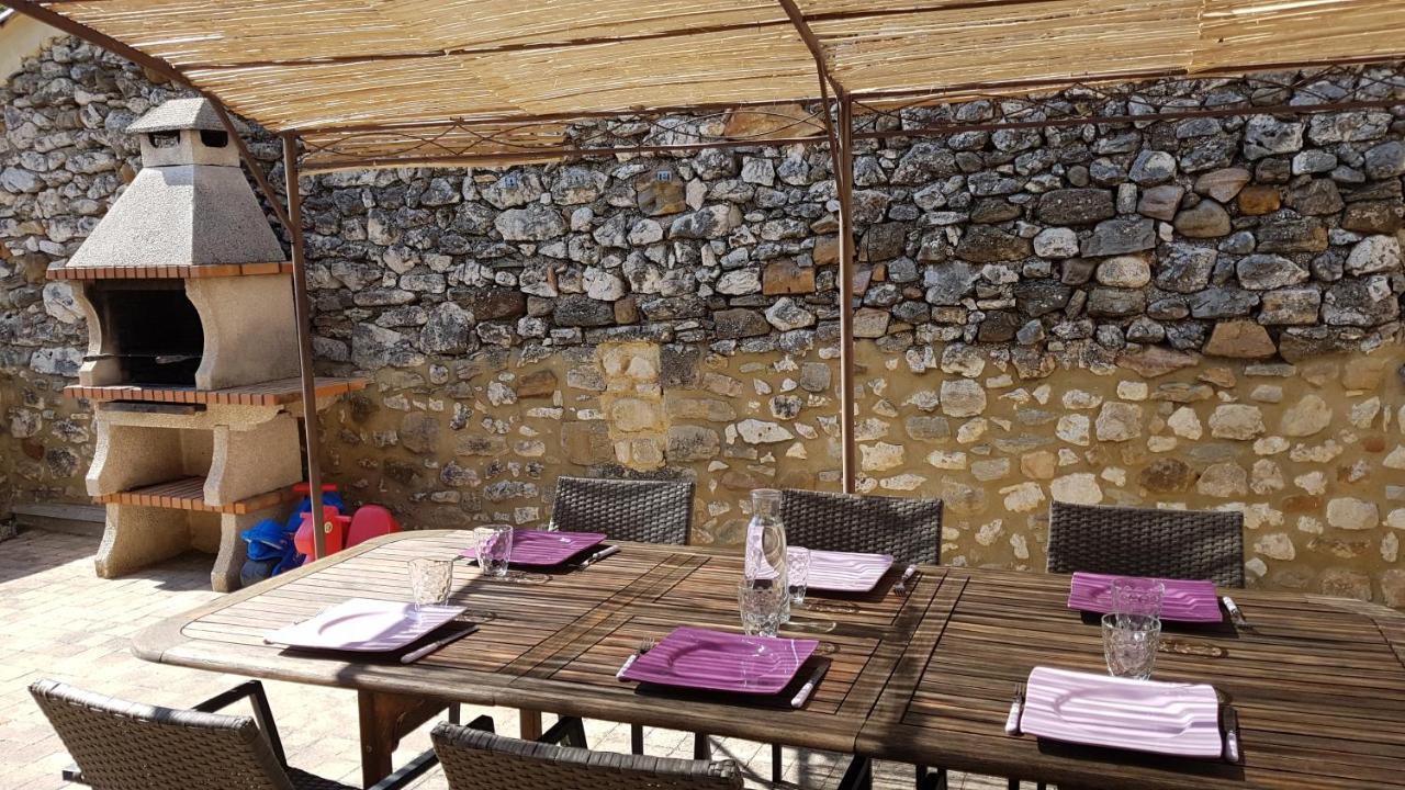 Bienvenue Chez Romane Aigueze Esterno foto
